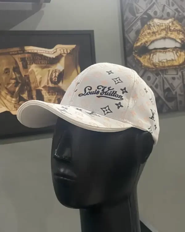 Boné Louis Vuitton Branco
