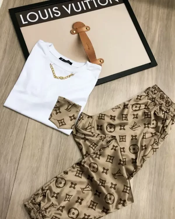 Conjunto Feminino Louis Vuitton
